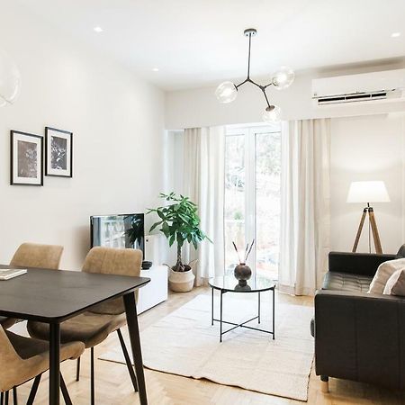 Peaceful 2Bd Apartment In Kolonaki By Upstreet Афины Экстерьер фото